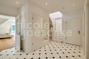 großzügiges Entrée