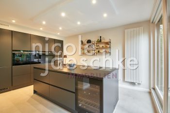 CaptureOne2975_HDR CaptureOne2975_HDR