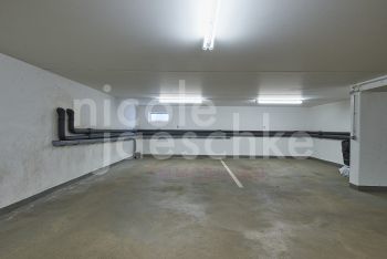 2 Stellplätze mit viel Platz